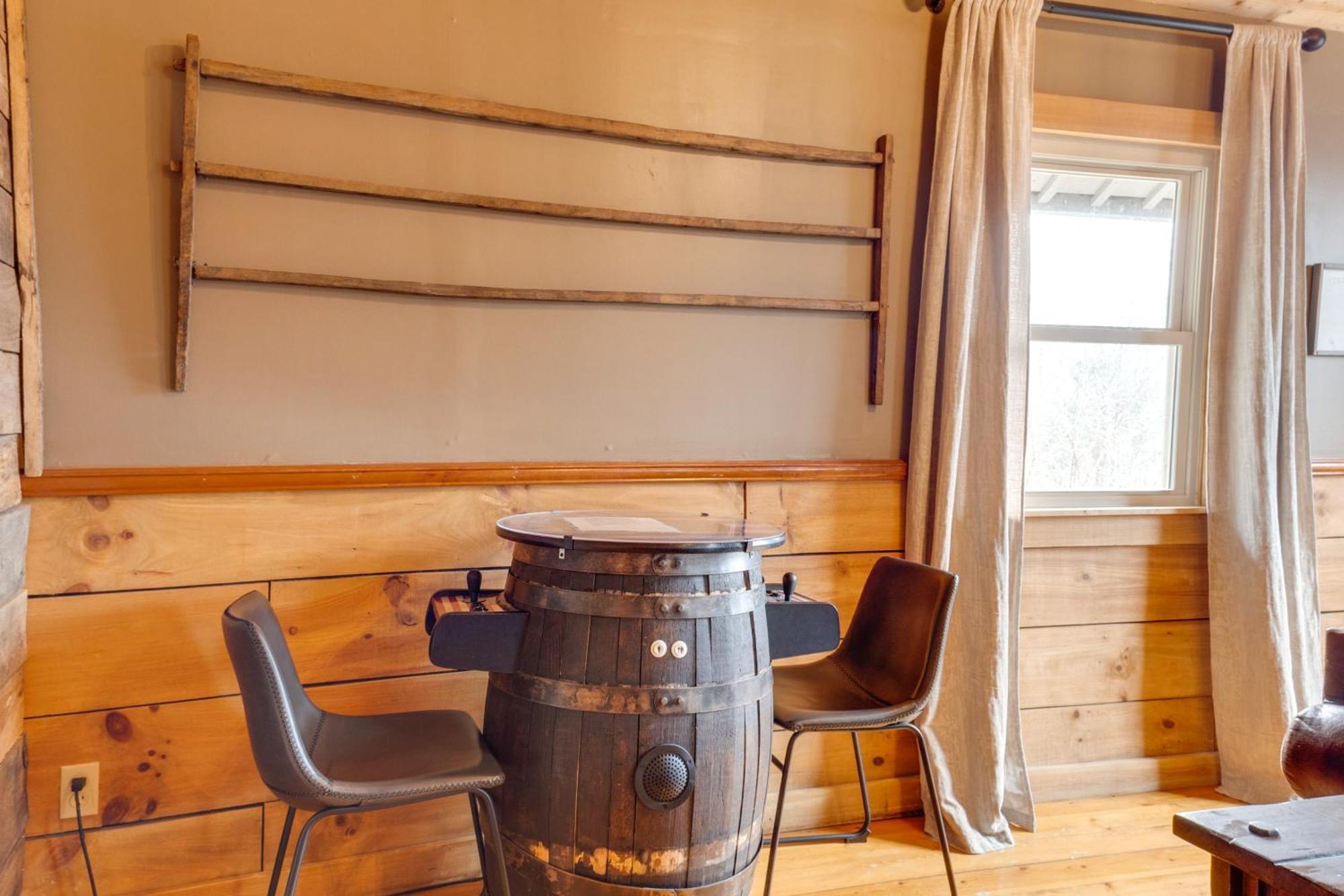 Spacious Gatlinburg Cabin With Hot Tub And Game Room! Exterior foto